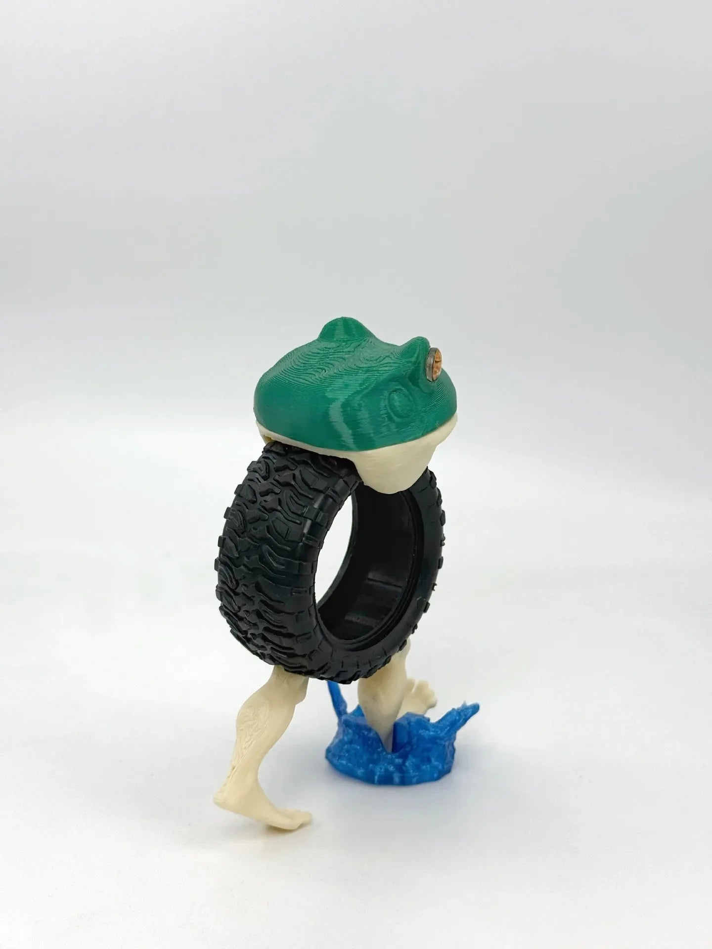 Italian Brainrot Tung Sahur Figure Toy Tralalero Tralala Figures Bombardino Crocodilo Shimpanzini Bananini
